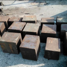 Поковка нержавеющая прямоугольная X2CrNiMo18-14-3 20 мм EN 10222-5