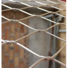 Сетка нержавеющая тросовая с узловым креплением и ромбической ячейкой Н1 7х7 AISI 316 20х35х1 мм
